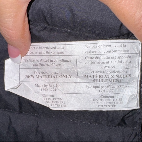 NWOT LULULEMON Pack It Down Black Goose Down Pufffer Vest Jacket Size 6 - Picture 9 of 15